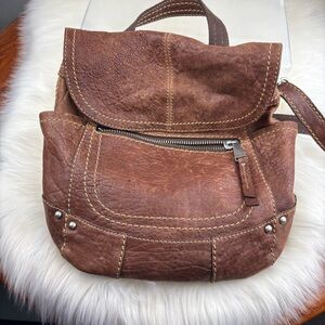 FOSSIL BROWN LEATHER IT CAN BE USED AS SHOULDER/BACKPACK